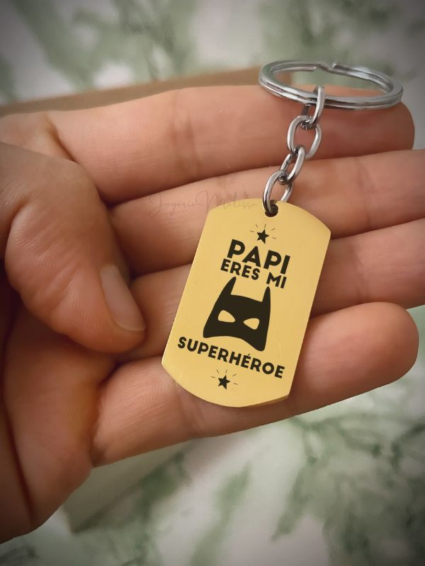 llaveros dorados acero con grabado personalizado de frases dia del padre dia de la madre y dia de los abuelos